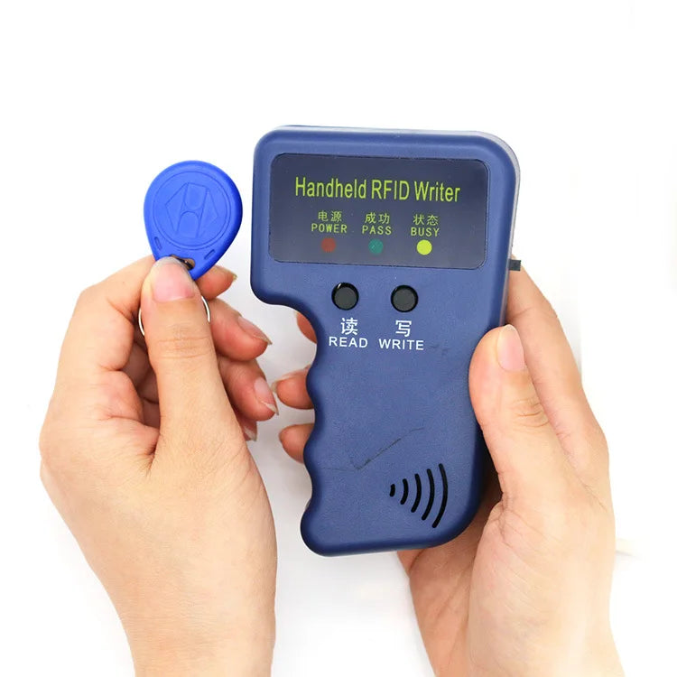 Programmeur RFID 125KHz Portable pour Duplication et Écriture de Cartes et Clés – Facile à Utiliser avec Indicateur LED